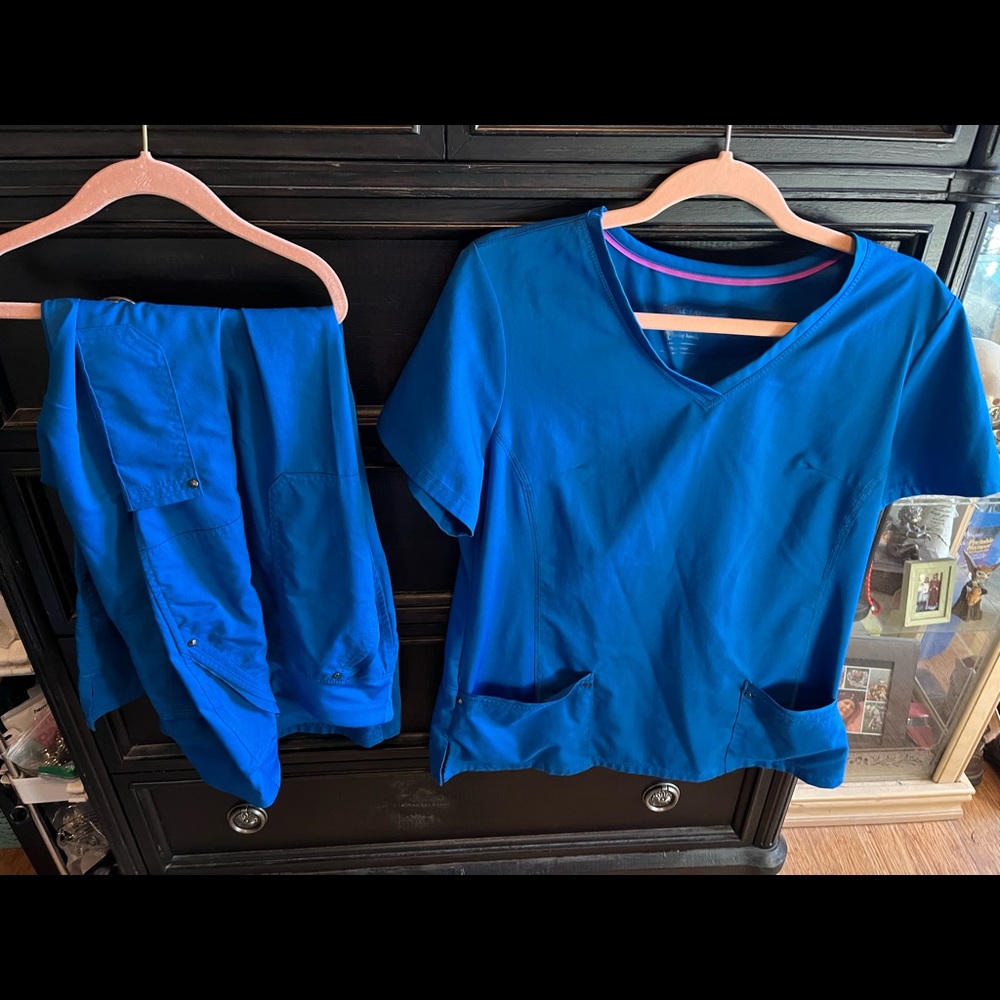 Royal blue, large (top and bottoms) Purple Label Yoga scrub set